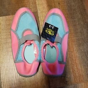 It's Pool Time🎉🎊Swim Shoes